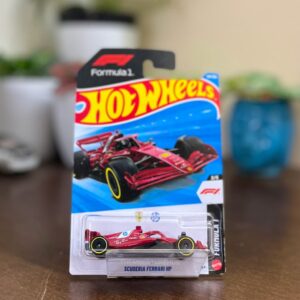 Hot Wheels Mainline F Case 2026 Scuderia Ferrari HP Imported