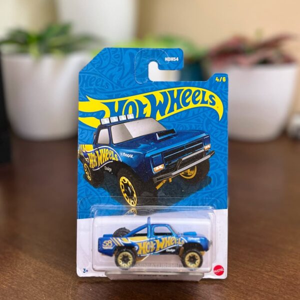 Hot Wheels 87 Dodge D100 55th Anniversary 4-6 Die-Cast Truck
