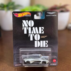 Hot Wheels Premium James Bond 007 Aston Martin Valhalla Concept No Time To Die Die-Cast Car