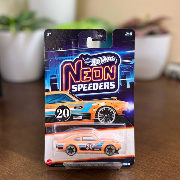 Hot Wheels Custom Ford Maverick Neon Speeders