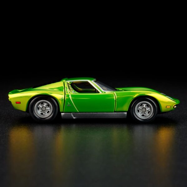 Hot Wheels RLC 71 Lamborghini Miura P400 SV Green