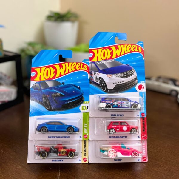 Hot Wheels Porsche & Honda MRP Combo – Pack of 5