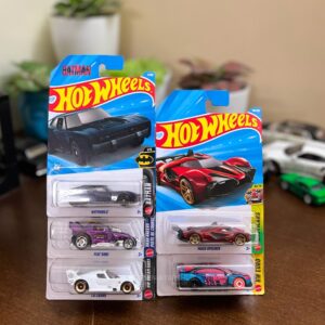 Hot Wheels Benz CLA Fiat 500c Batmobile combo pack of 5 diecast cars