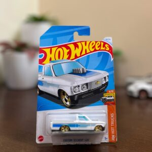 Hot Wheels Custom 1972 Chevy LUV white diecast pickup HW Hot Trucks series