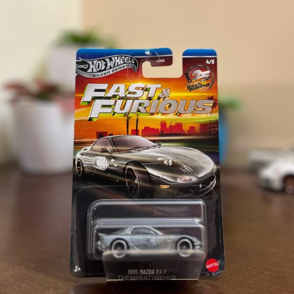 Hot Wheels Fast and Furious 1995 Mazda RX-7 diecast Silver Series