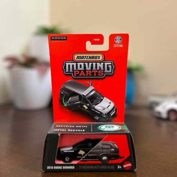 Matchbox 2018 Dodge Durango SRT black diecast performance SUV Moving Parts series