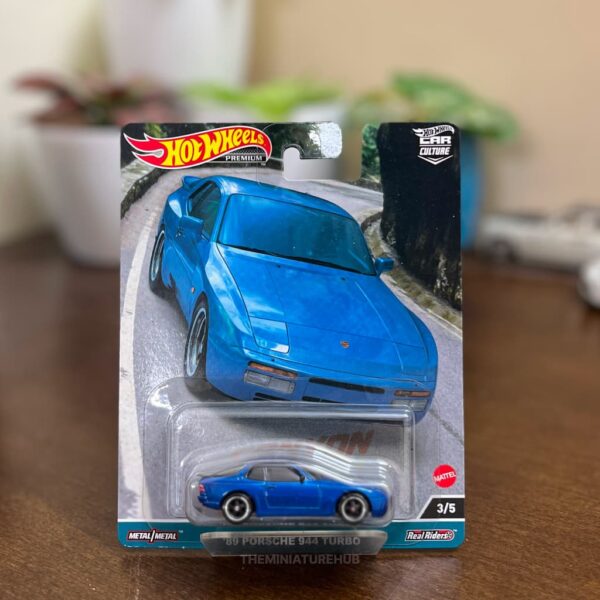 Hot Wheels Car Culture 1989 Porsche 944 Turbo blue diecast Metal Metal imported