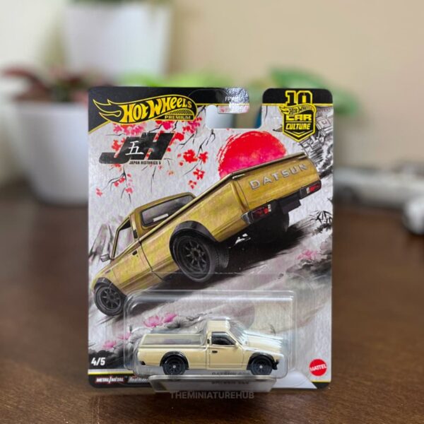 Hot Wheels Car Culture Datsun 620 beige tan diecast pickup Japan Historics