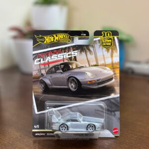 Hot Wheels Car Culture Porsche 993 GT2 silver diecast Widow Maker Modern Classics