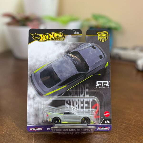 Hot Wheels Car Culture 2018 Ford Mustang RTR Spec 5 gray diecast drift Slide Street
